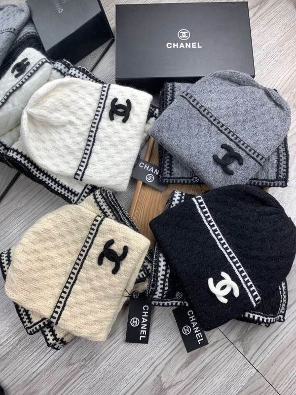 Chanel Scarf Hat hm14
